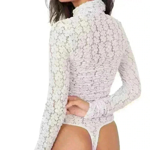 NWT Free People Lace Bodysuit - Picture 5 of 5